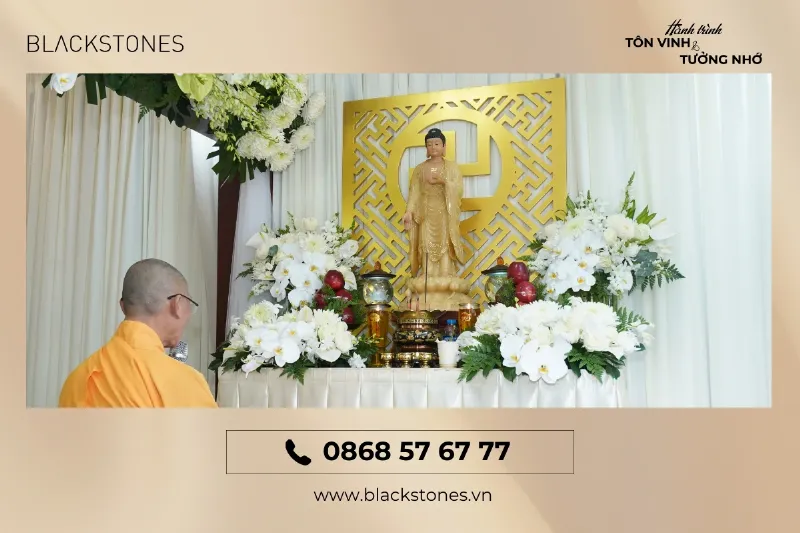 Ý nghĩa tâm linh hoa sen trắng trong tang lễ Phật giáo