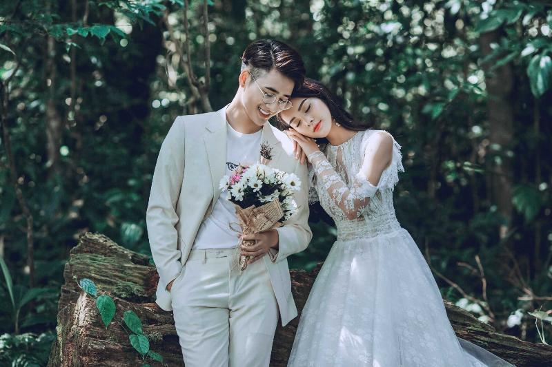 Hoa cưới cầm tay cô dâu và cách bảo quản