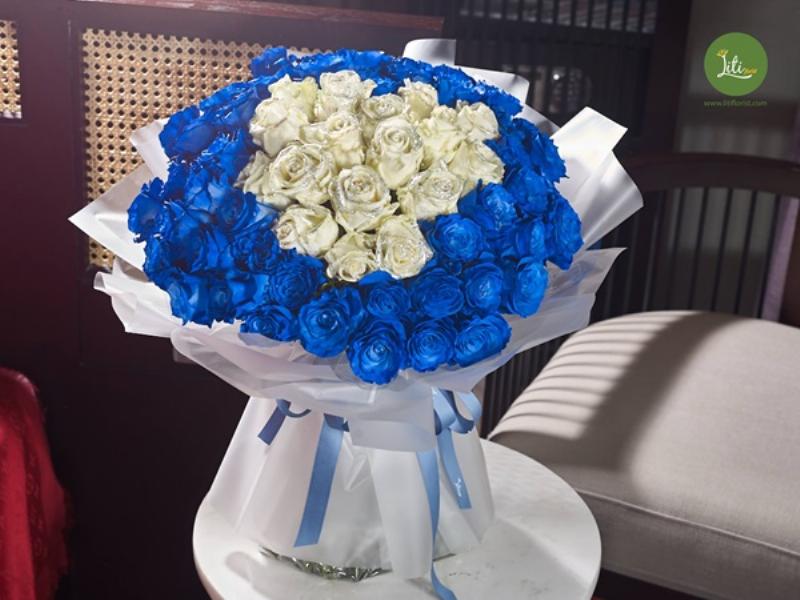 Hoa hồng xanh dương tượng trưng điều gì?
