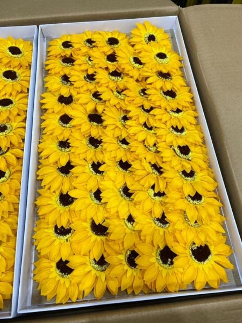Lela Flower bó hoa hướng dương