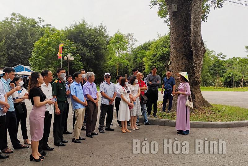 Truyền thuyết hoa lam tinh