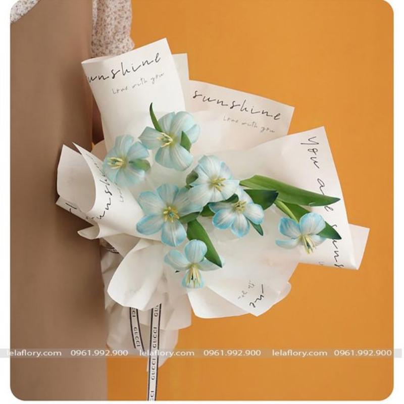 Hoa loa kèn Hà Nội tươi mới tại cửa hàng Lela Flower