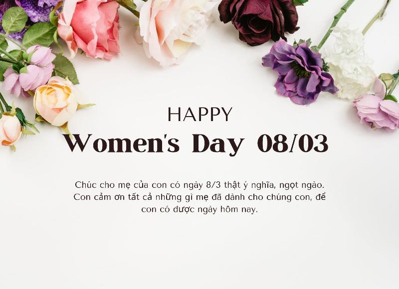 Tấm thiệp nhỏ xinh với lời chúc ý nghĩa đi kèm bó hoa hồng tặng sinh nhật người yêu